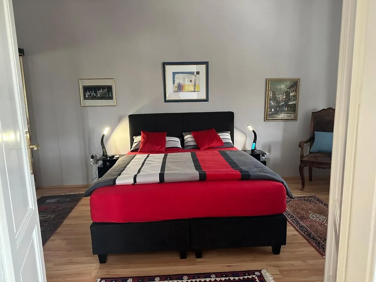 Apartment Budapest, Graf Teleki Laszlo Appartement