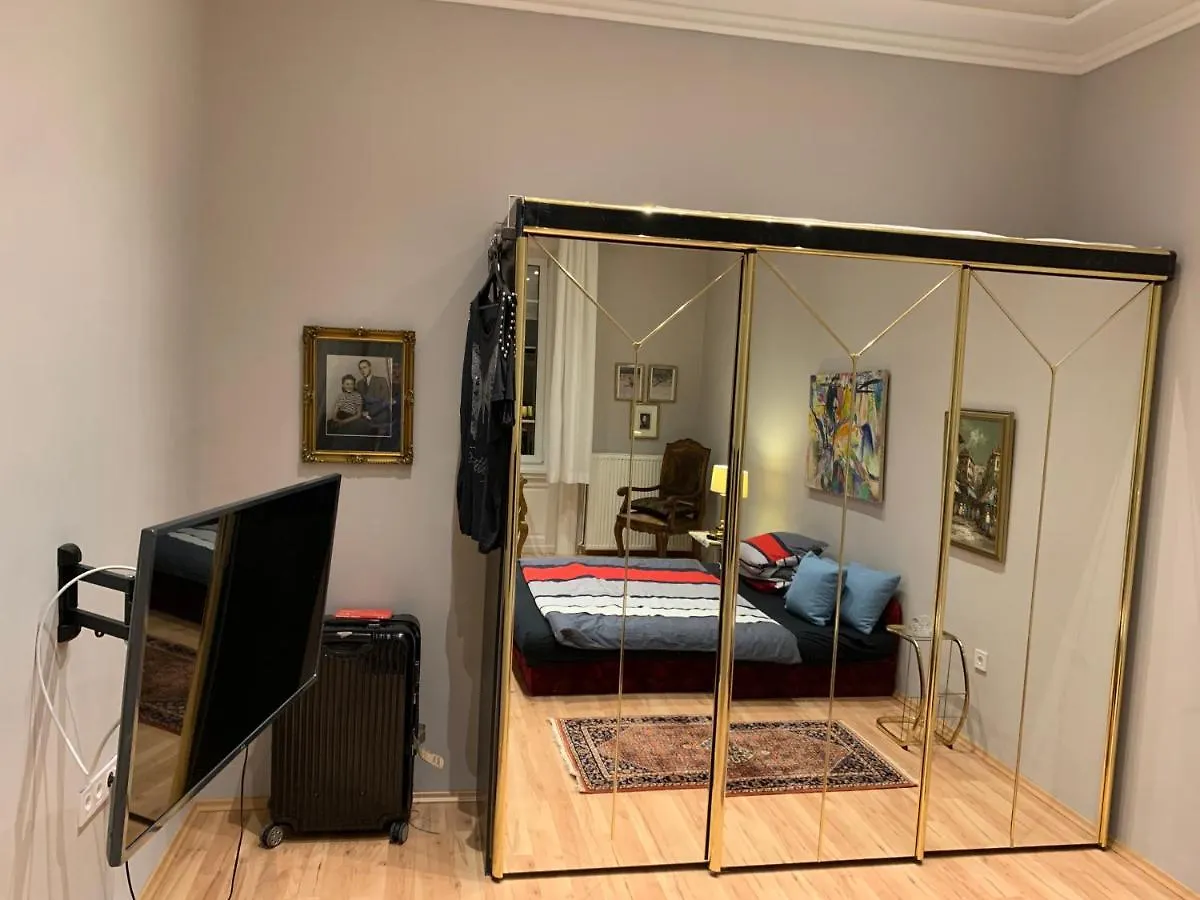 Apartment Budapest, Graf Teleki Laszlo Appartement Hungary